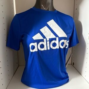 NWT Adidas men’s t-.Shirt size L